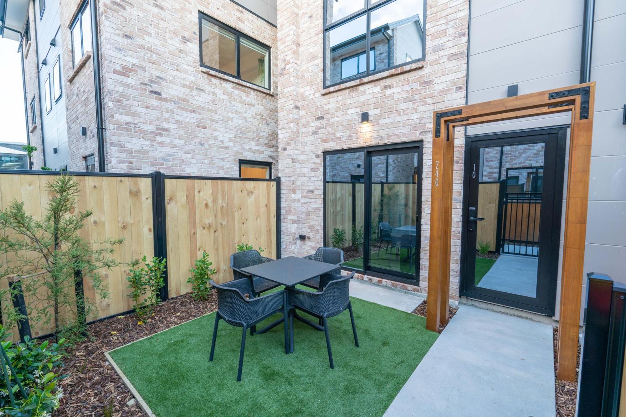 Appartement A Touch Of Luxury In Chch Cbd à Christchurch Extérieur photo